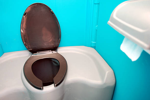 Portable Toilet Options We Offer in Greenlawn, NY